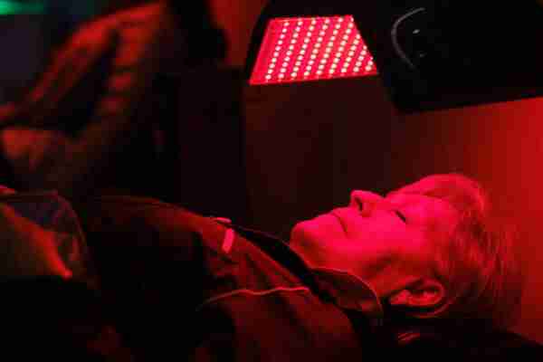  ultraviolet LIGHT THERAPY